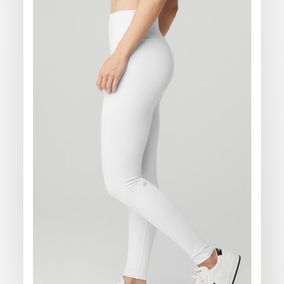 2 Alo Yoga airbrush high waist leggings (bundle) - Picture 5 of 7